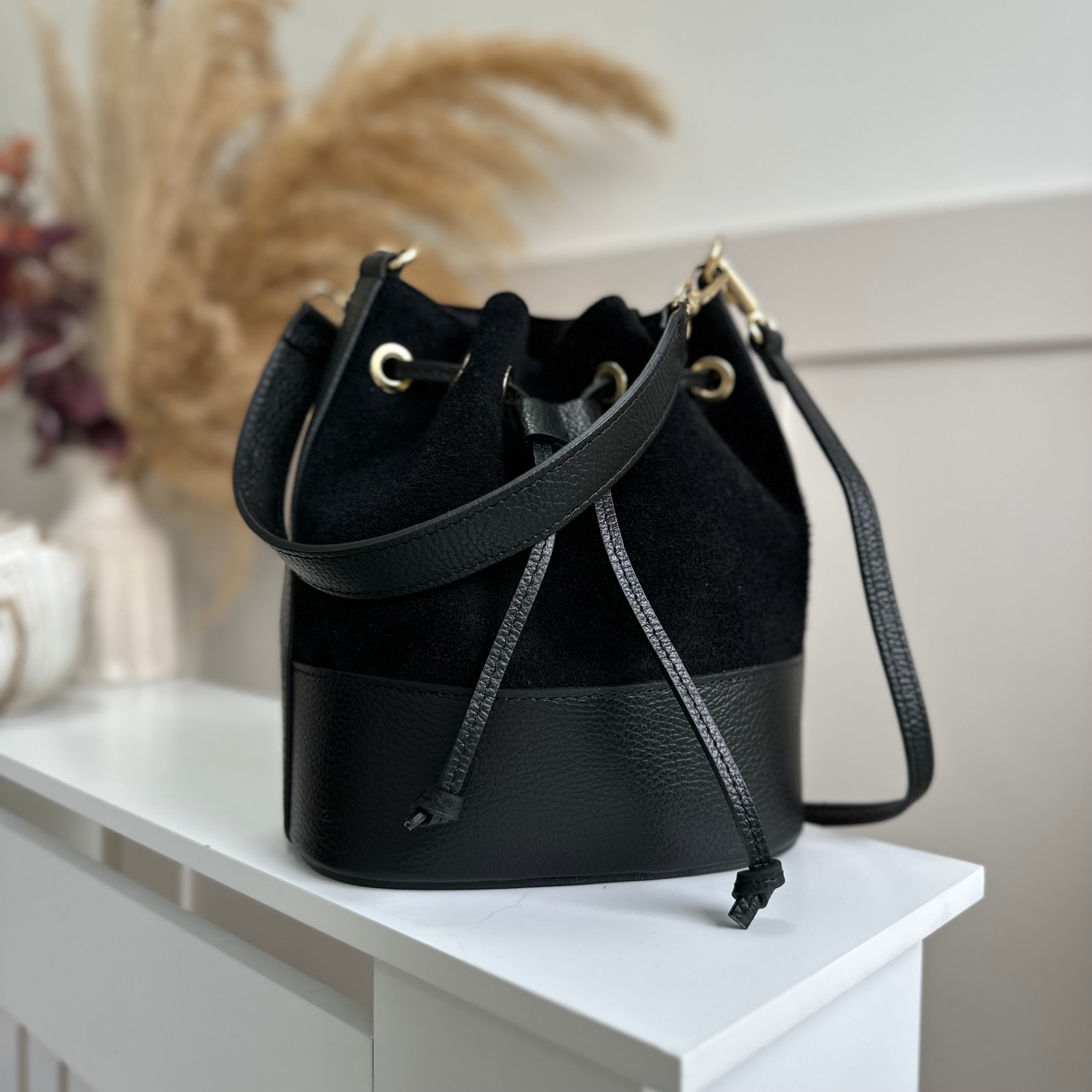 Bucket purse leather online